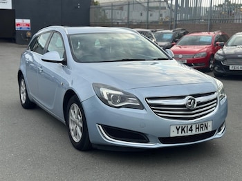Vauxhall - Insignia