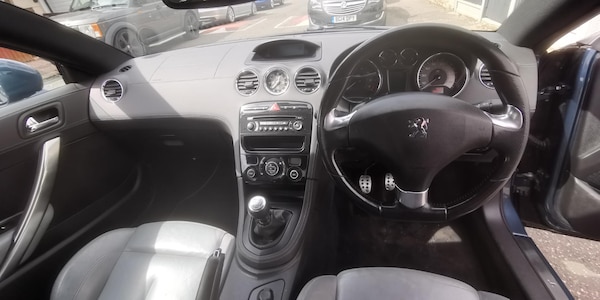 Used Peugeot RCZ 2010 for sale - 62814092: Photo 9