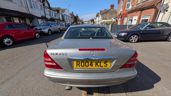 Used Mercedes-Benz SLK 2004 for sale - 73985418: Photo 11