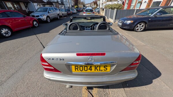 Used Mercedes-Benz SLK 2004 for sale - 73985418: Photo 17