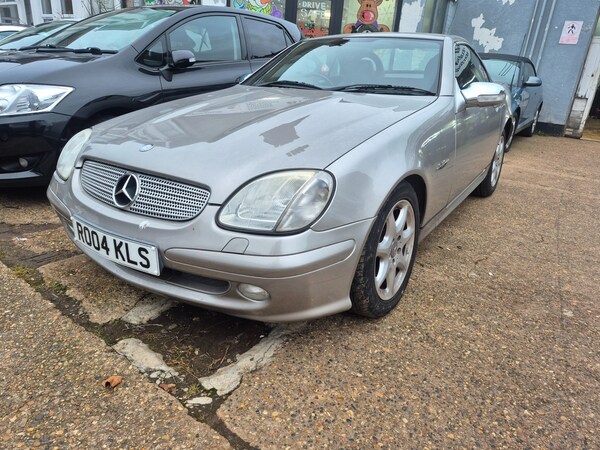 Used Mercedes-Benz SLK 2004 for sale - 73985418: Photo 2