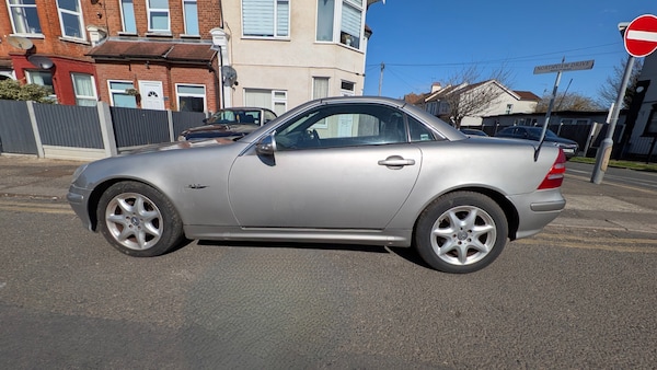 Used Mercedes-Benz SLK 2004 for sale - 73985418: Photo 5