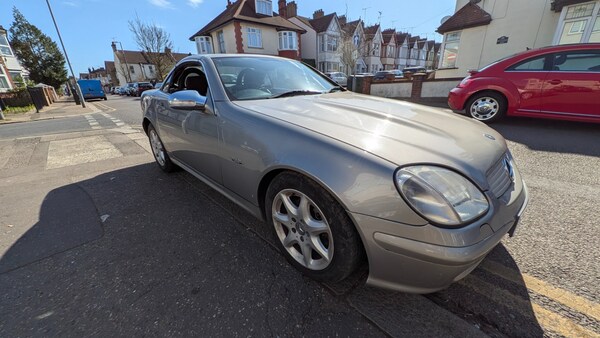Used Mercedes-Benz SLK 2004 for sale - 73985418: Photo 7