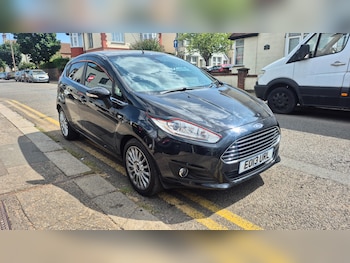 Used Ford Fiesta 2013 for sale - 79309177: Photo