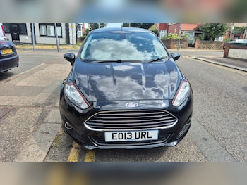 Used Ford Fiesta 2013 for sale - 79309177: Photo