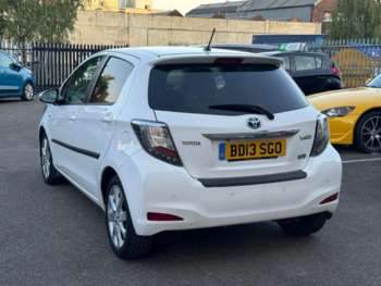 Used Toyota Yaris 2013 for sale - 74905182: Photo