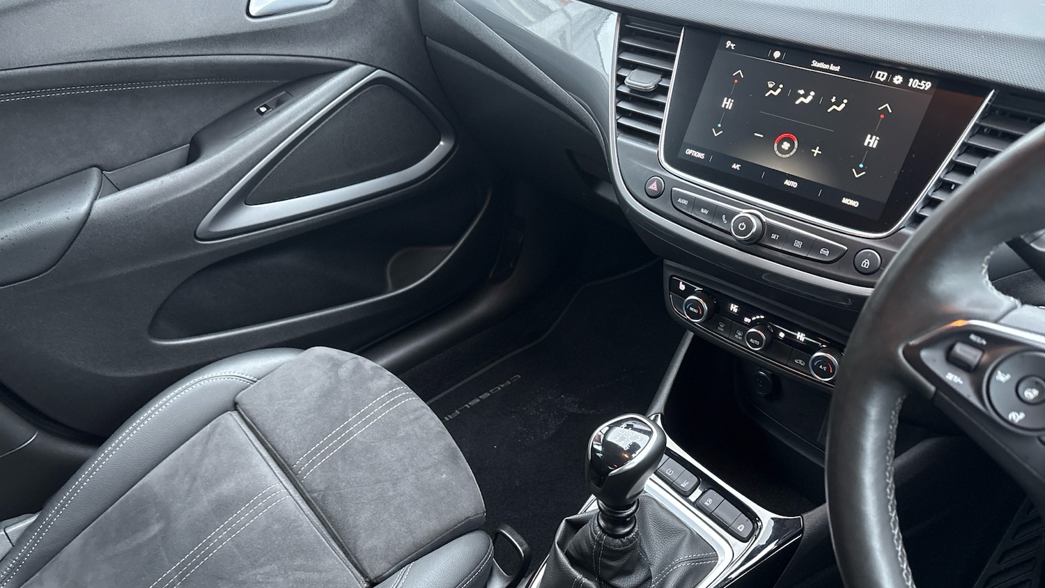 Used Vauxhall Crossland 2022 for sale - 76792903: Photo 14