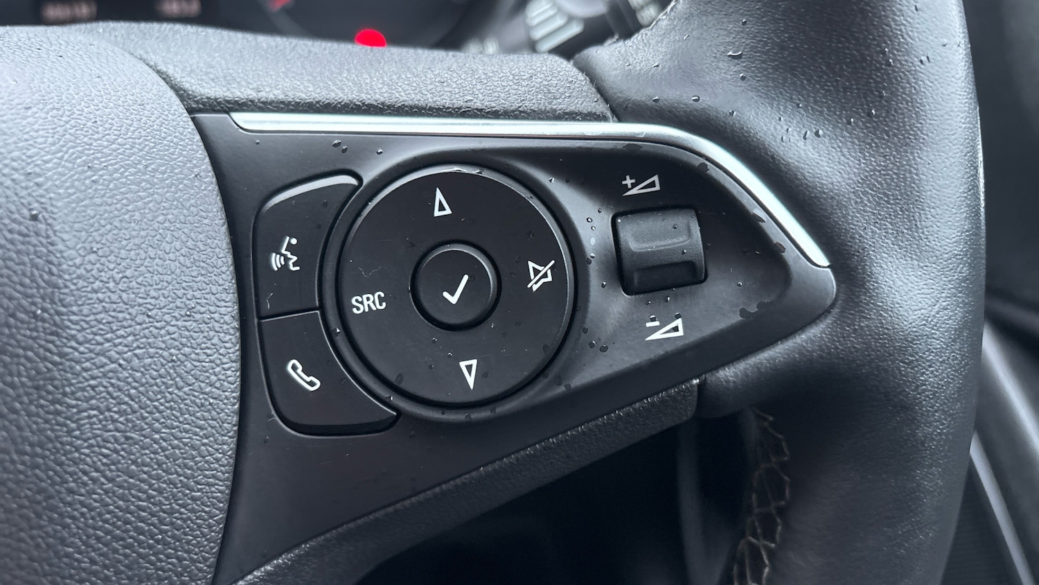 Used Vauxhall Crossland 2022 for sale - 76792903: Photo 22