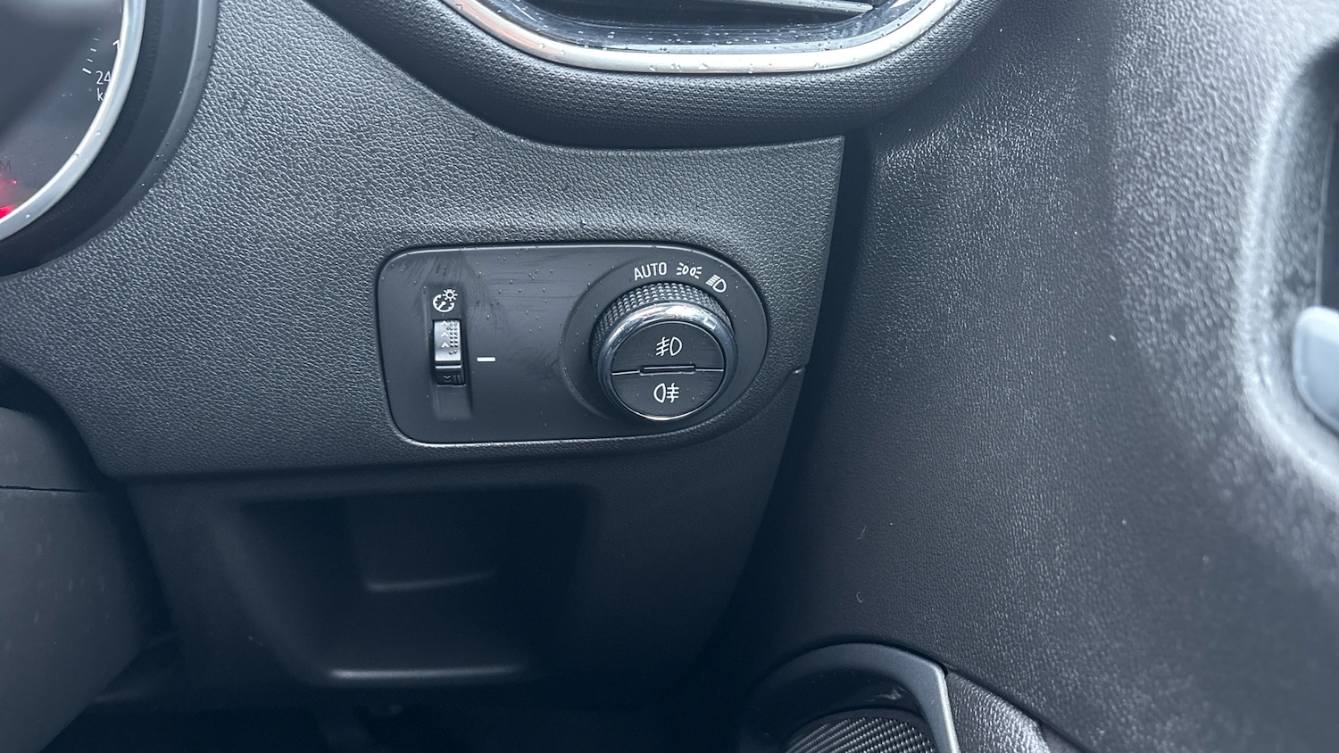 Used Vauxhall Crossland 2022 for sale - 76792903: Photo 23