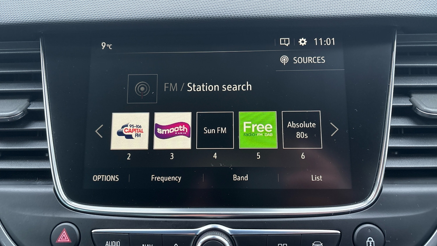 Used Vauxhall Crossland 2022 for sale - 76792903: Photo 30