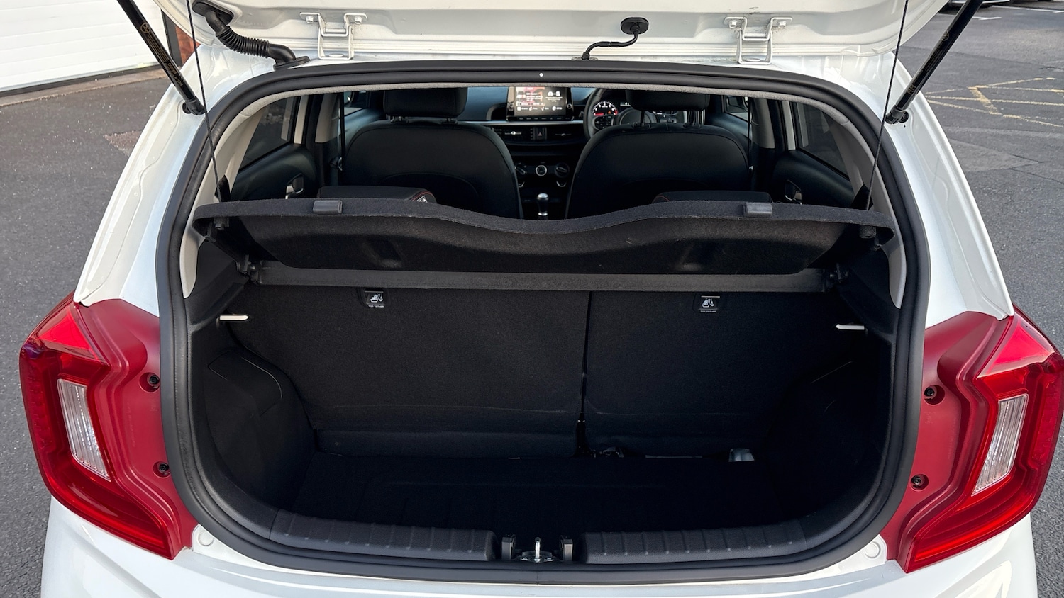 Used Kia Picanto 2024 for sale - 77651041: Photo 4