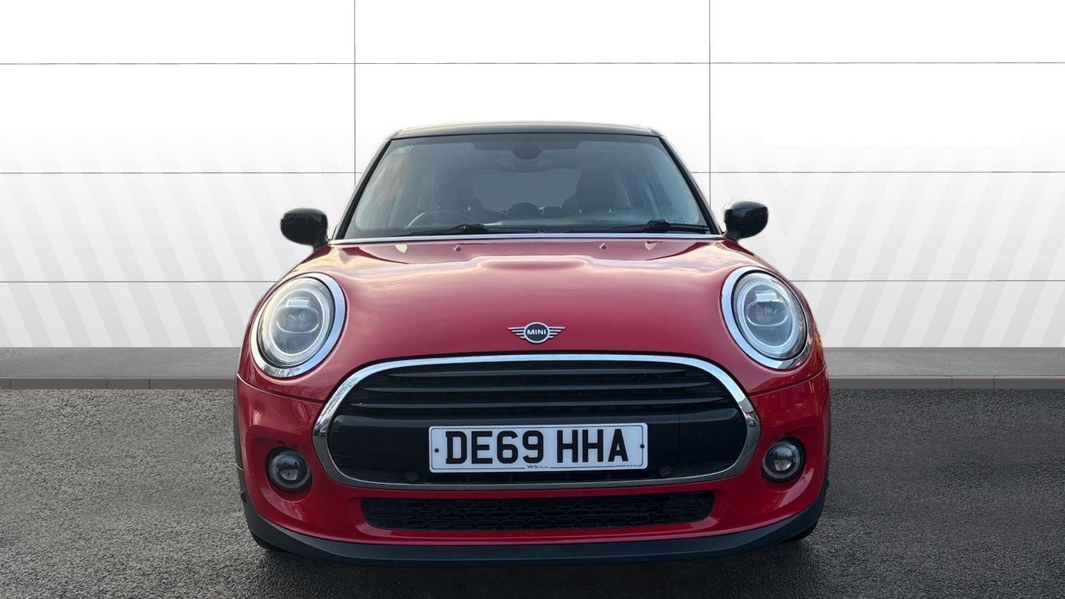 Used MINI Hatch 2019 for sale - 76879242: Photo 3