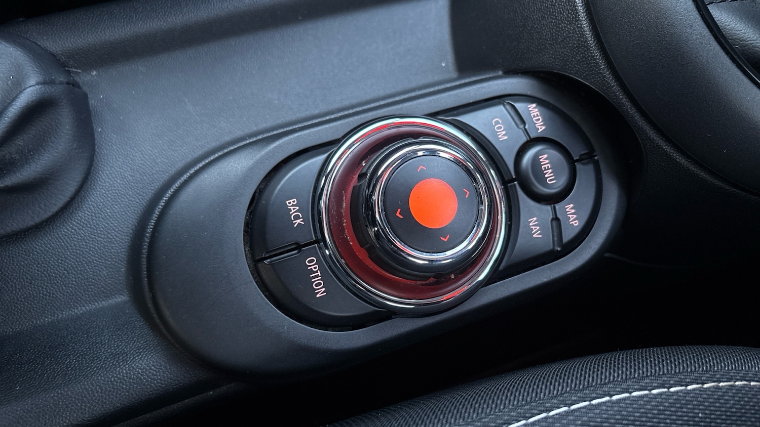 Used MINI Hatch 2019 for sale - 76879242: Photo 31