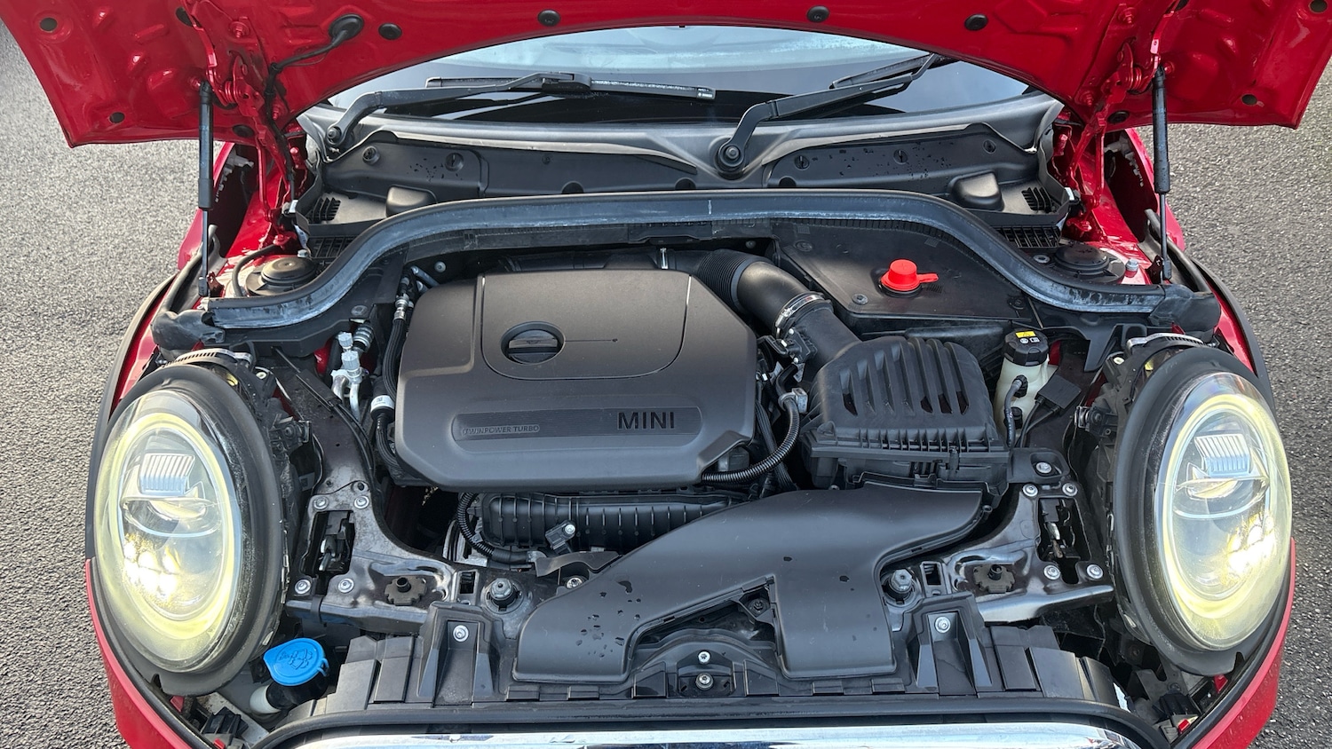 Used MINI Hatch 2019 for sale - 76879242: Photo 8