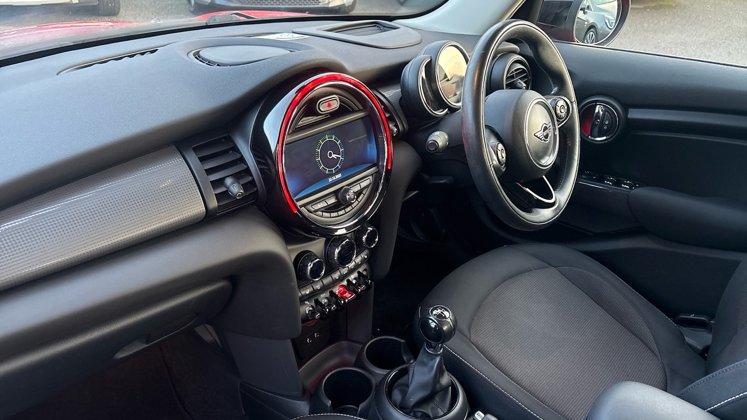 Used MINI Hatch 2019 for sale - 76879242: Photo 9