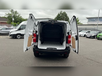 Used Vauxhall Vivaro 2025 for sale - 75502229: Photo