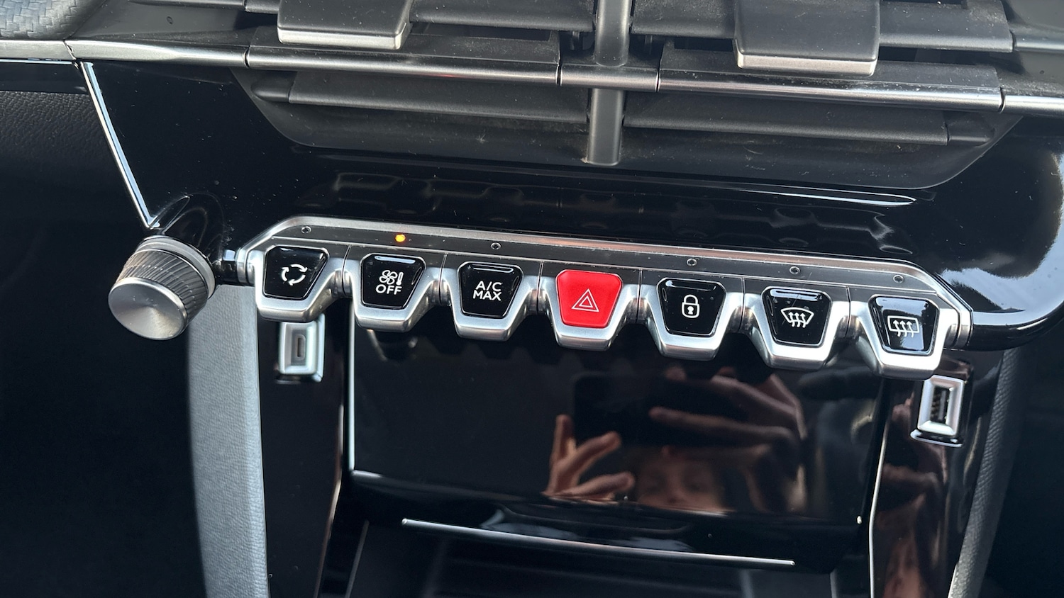 Used Peugeot 208 2023 for sale - 77662431: Photo 31