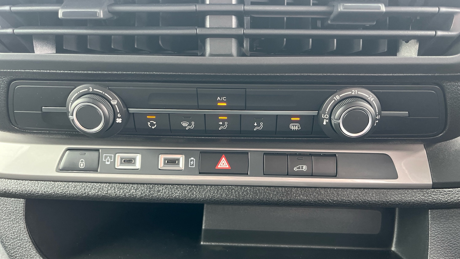 Used Vauxhall Vivaro 2025 for sale - 76461213: Photo 14