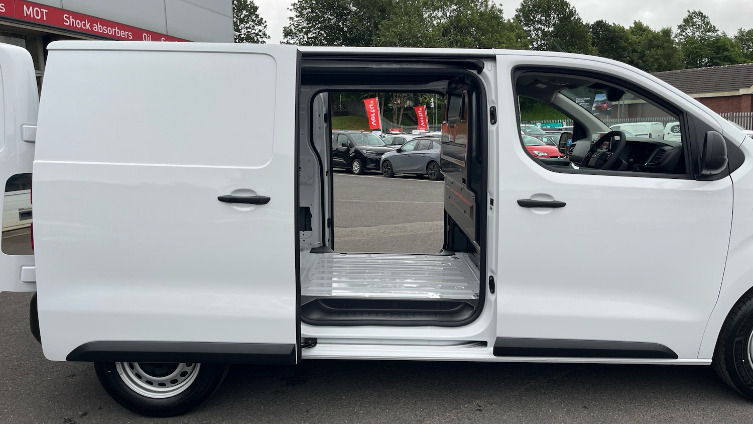 Used Vauxhall Vivaro 2025 for sale - 76461213: Photo 16