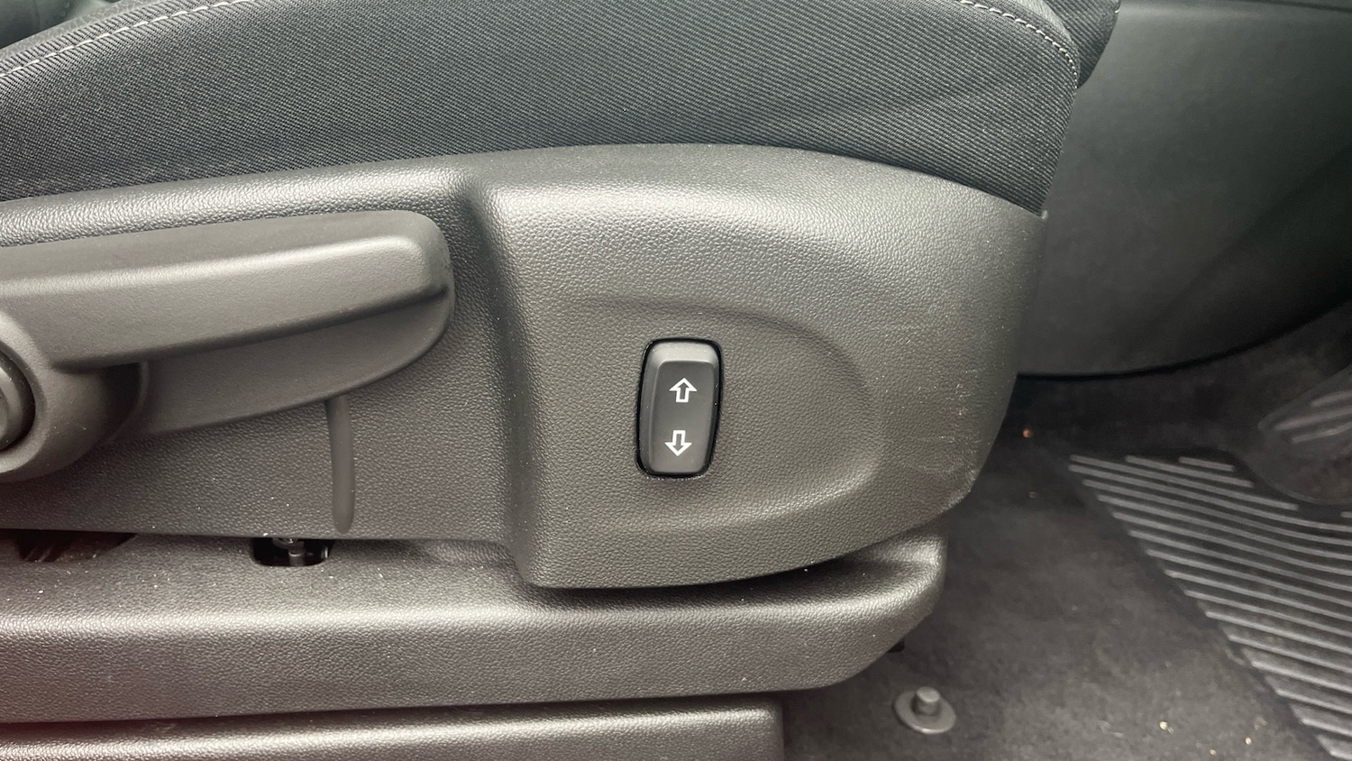 Used Vauxhall Crossland 2022 for sale - 76383085: Photo 33