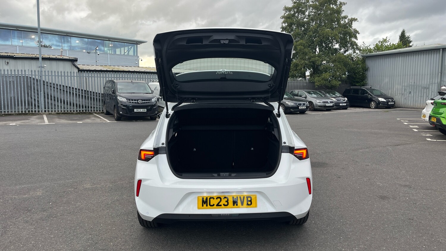 Vehicle 4