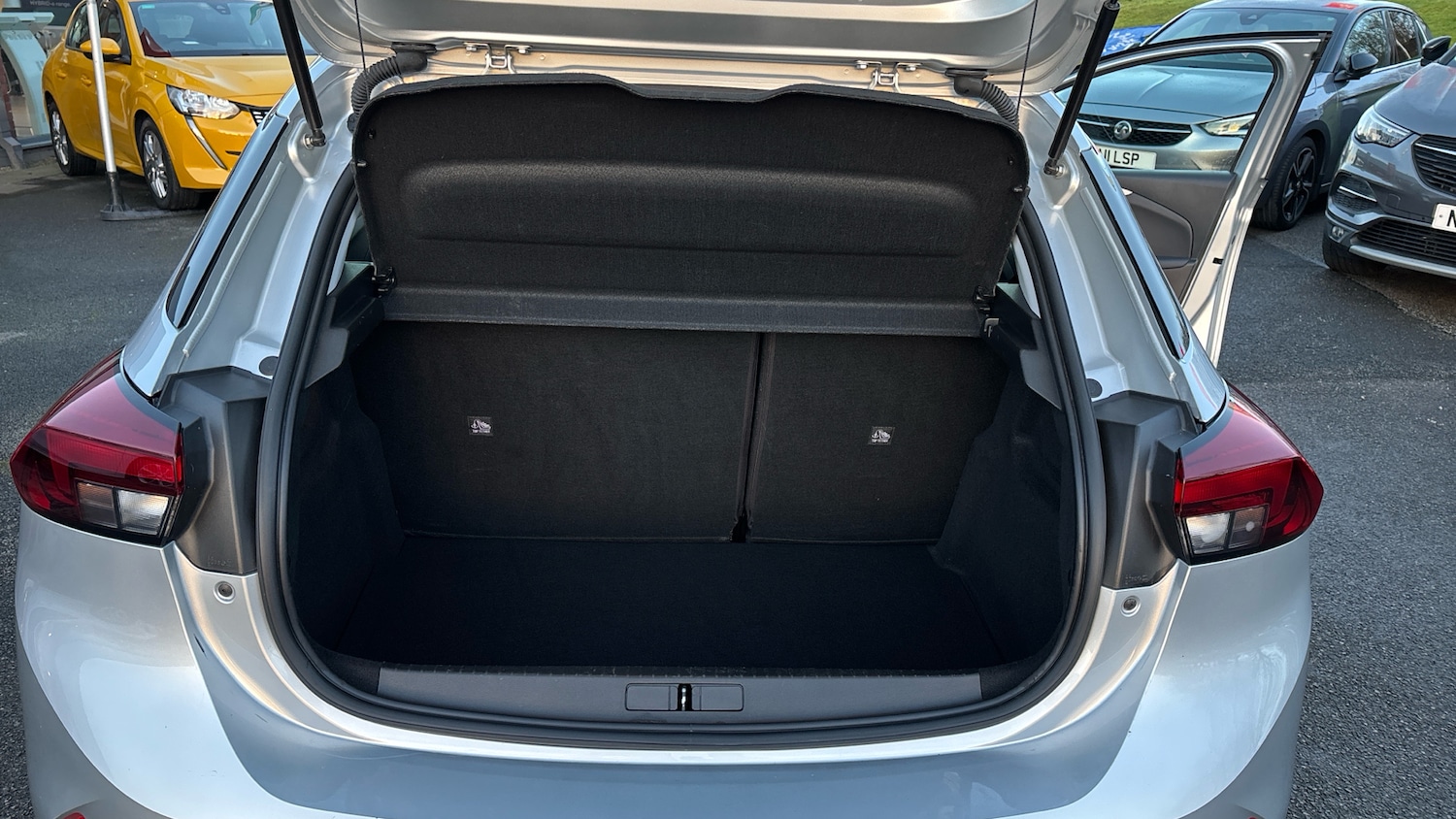 Used Vauxhall Corsa 2022 for sale - 77220688: Photo 4