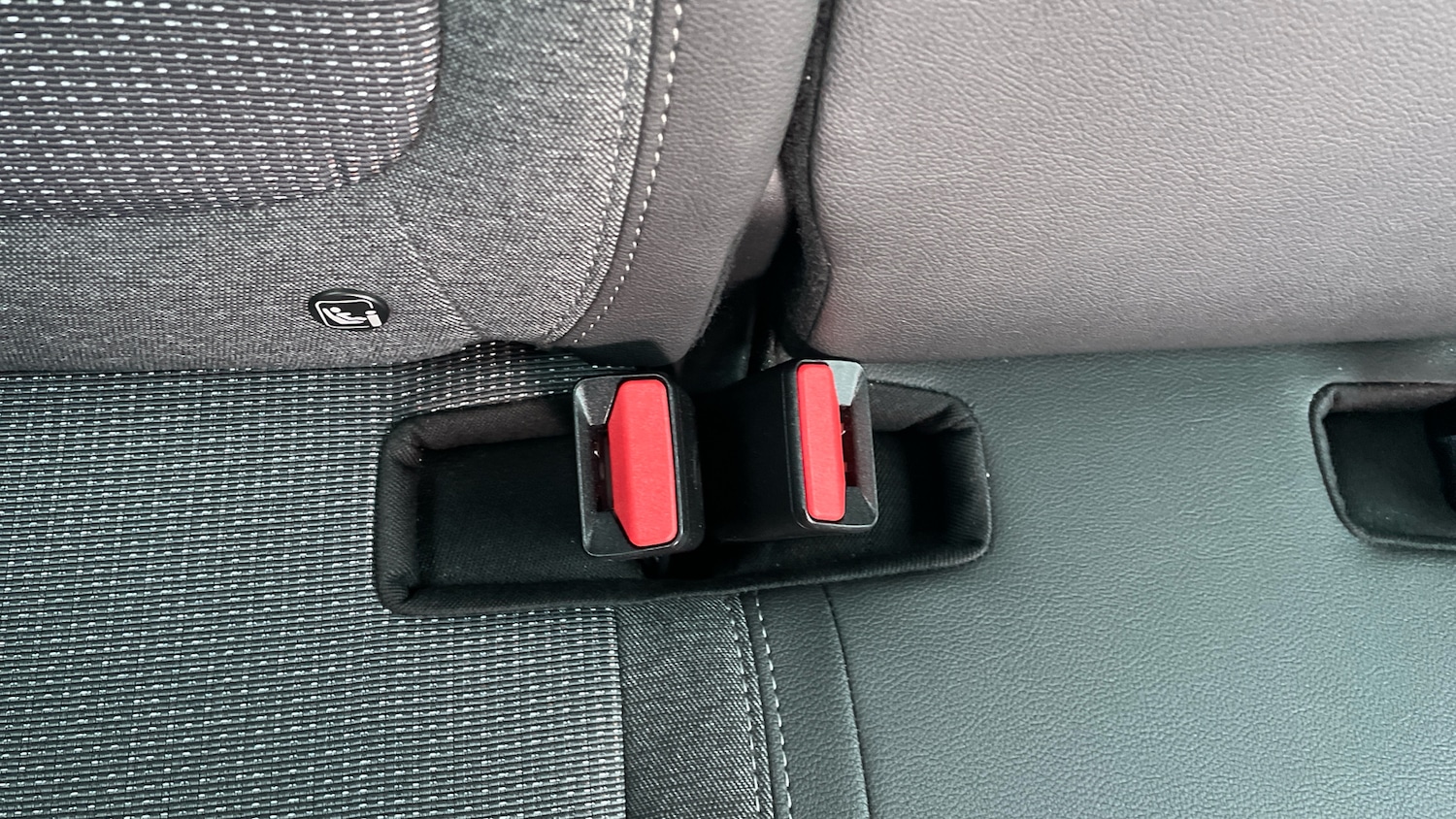 Used Vauxhall Crossland 2022 for sale - 76566166: Photo 17