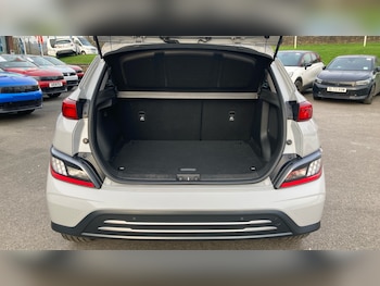 Used Hyundai KONA 2023 for sale - 77931546: Photo