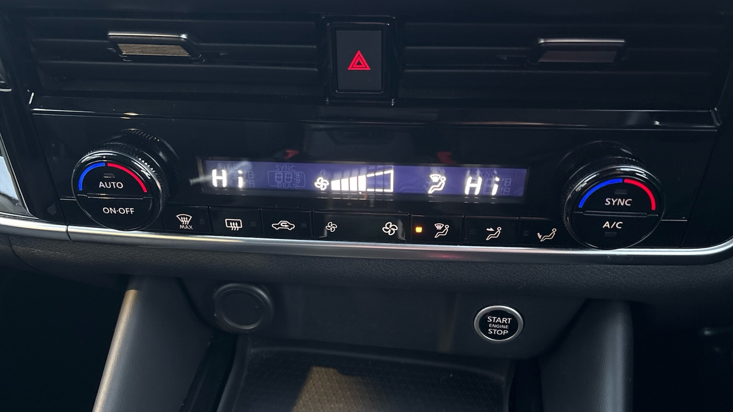 Used Nissan Qashqai 2022 for sale - 77036665: Photo 29