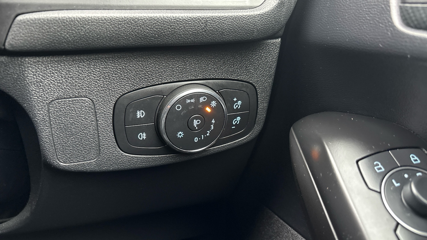 Used Ford Focus 2023 for sale - 76578058: Photo 23