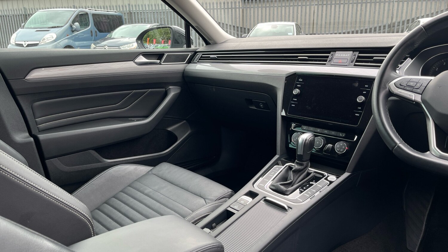 2022 Volkswagen Passat 1.5 TSI EVO SEL 5dr DSG Petrol Estate Estate Petrol Autom - Picture 14 of 24