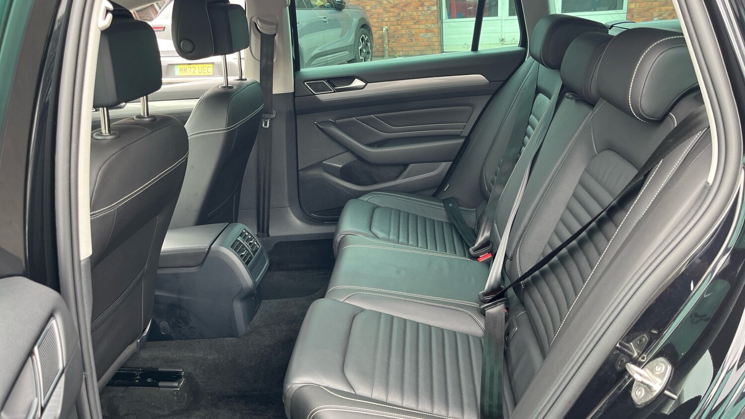 2022 Volkswagen Passat 1.5 TSI EVO SEL 5dr DSG Petrol Estate Estate Petrol Autom - Picture 16 of 24