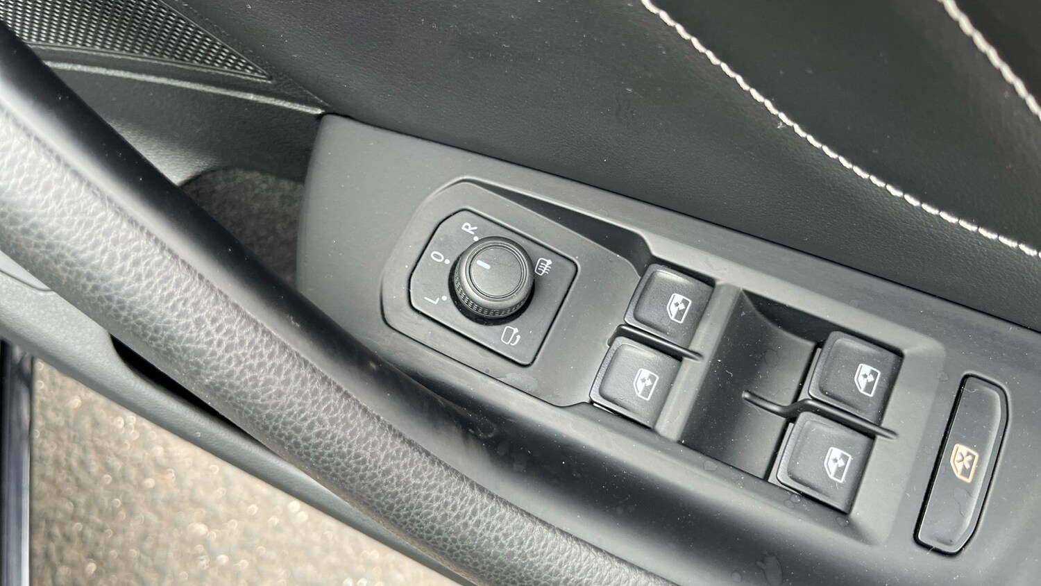 2022 Volkswagen Passat 1.5 TSI EVO SEL 5dr DSG Petrol Estate Estate Petrol Autom - Picture 24 of 24