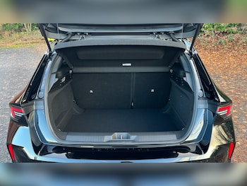 Used Vauxhall Astra 2025 for sale - 76507241: Photo