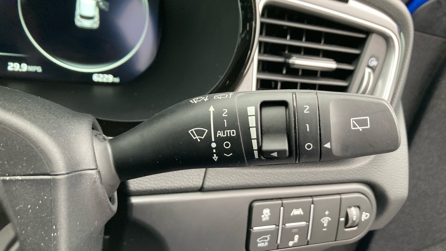 Used Kia XCeed 2024 for sale - 75995695: Photo 31