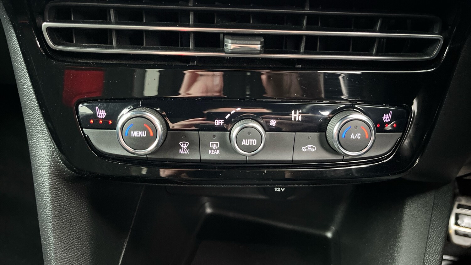 Used Vauxhall Mokka 2022 for sale - 76696869: Photo 25