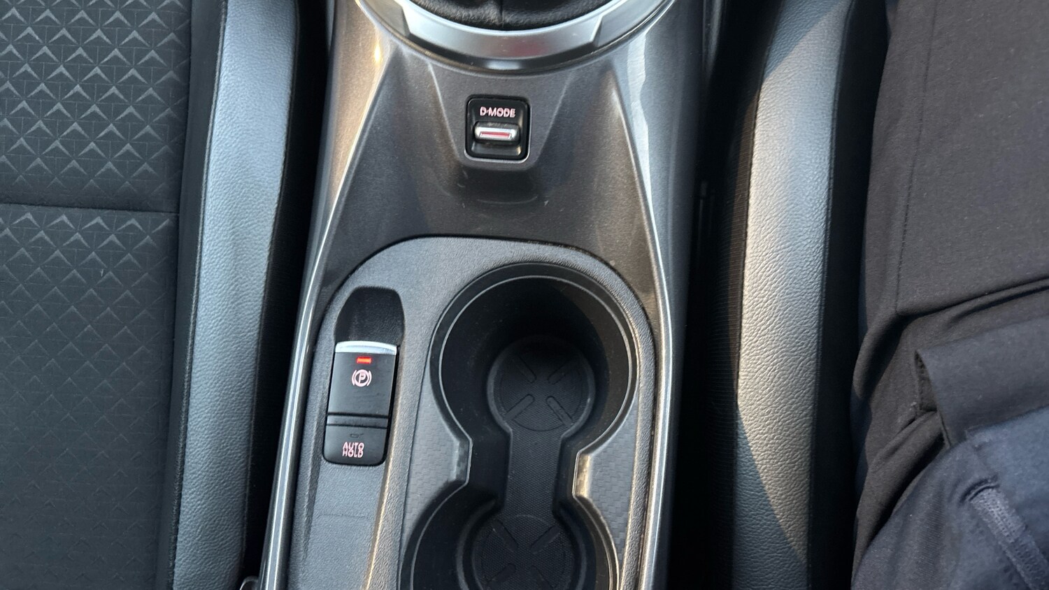 Used Nissan Juke 2023 for sale - 76452677: Photo 23