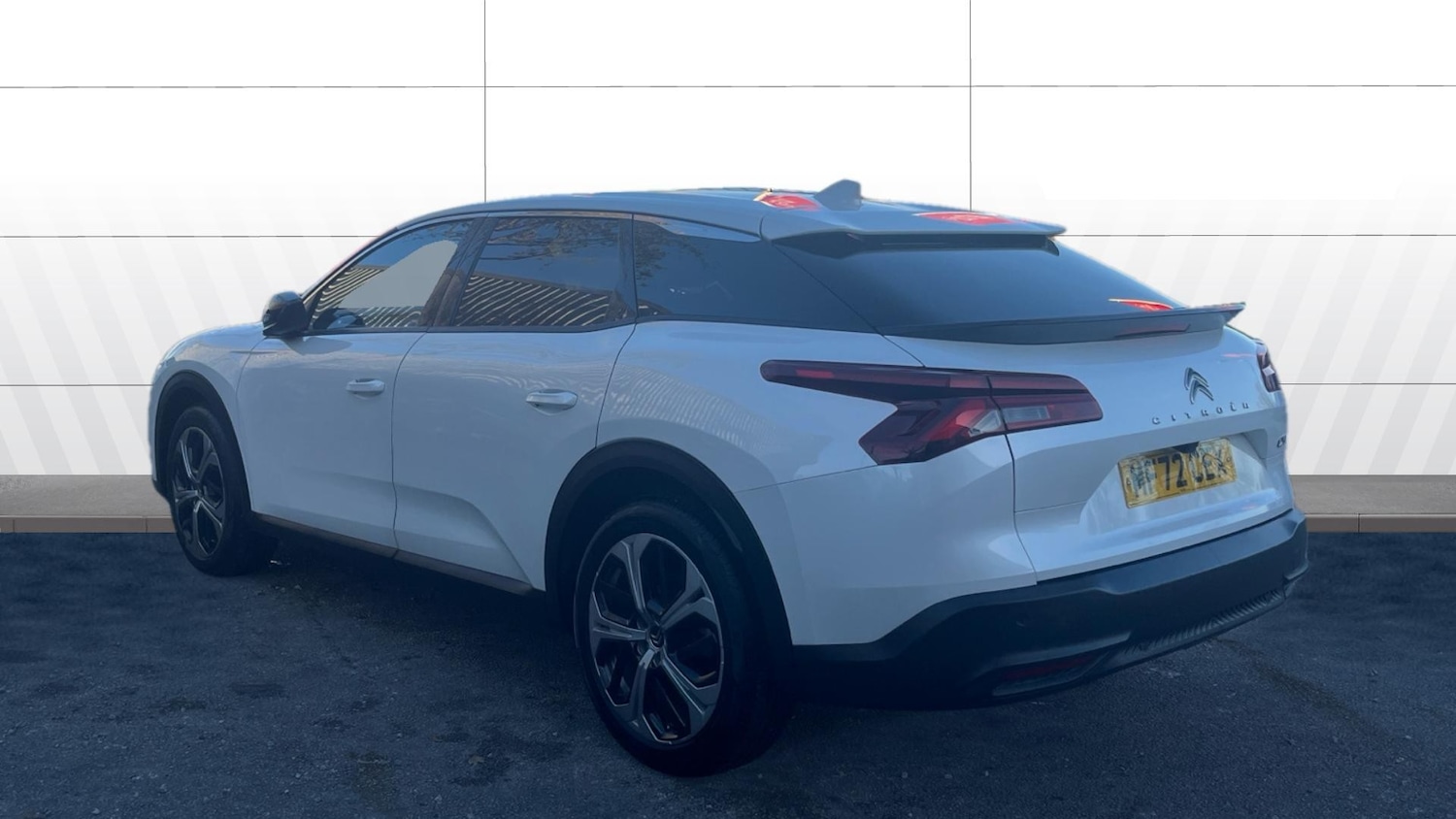 Used Citroen C5 X 2022 for sale - 76663877: Photo 2