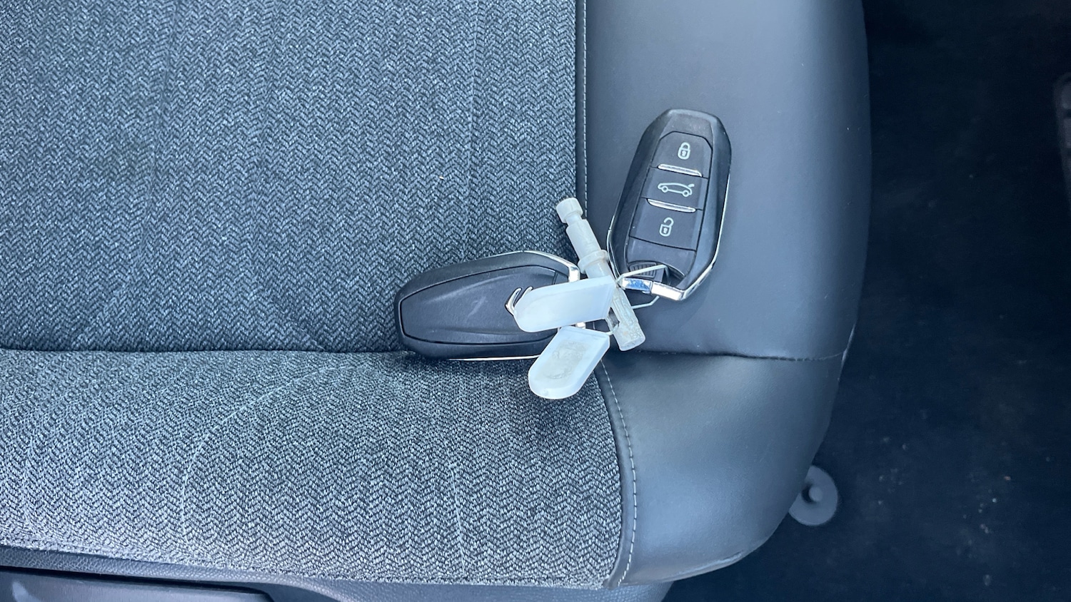 Used Citroen C5 X 2022 for sale - 76663877: Photo 20