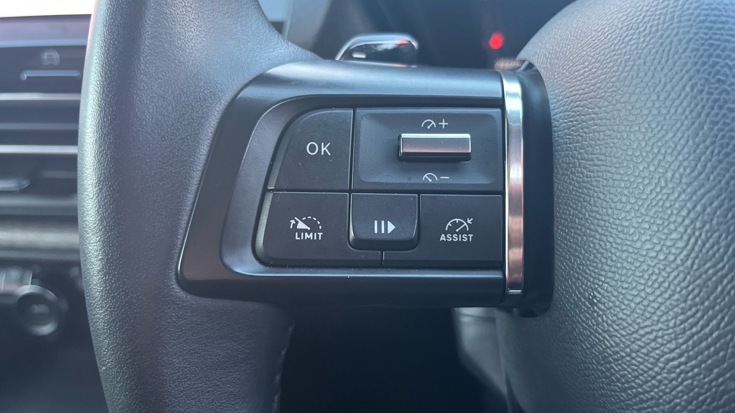 Used Citroen C5 X 2022 for sale - 76663877: Photo 21