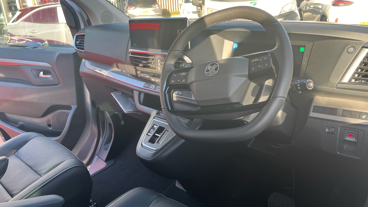 Used Vauxhall Vivaro Life 2025 for sale - 76578465: Photo 11