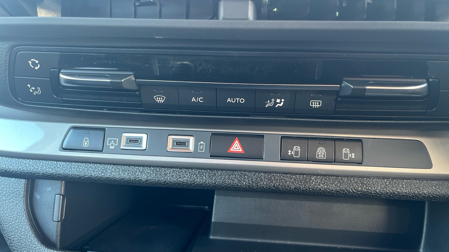 Used Vauxhall Vivaro Life 2025 for sale - 76578465: Photo 29