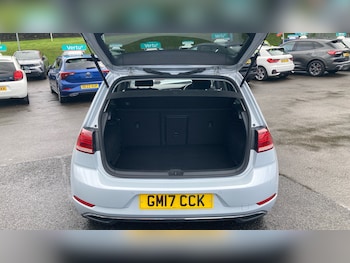 Used Volkswagen Golf 2017 for sale - 78764328: Photo