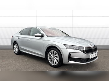 2024 (24) - 1.5 TSI 150 First Edition 5dr