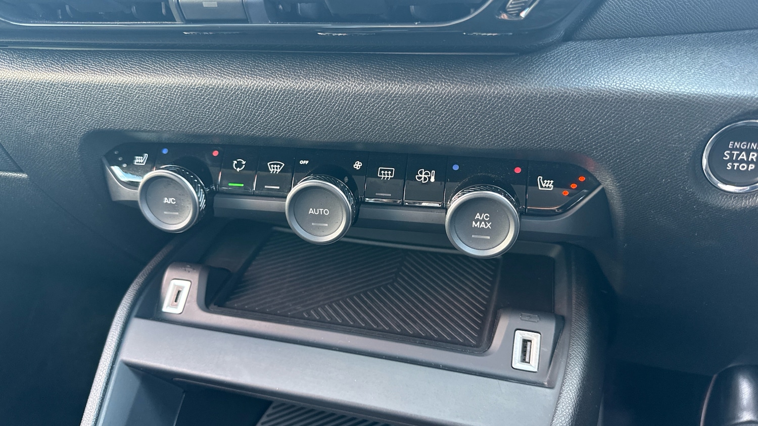 Vehicle 33