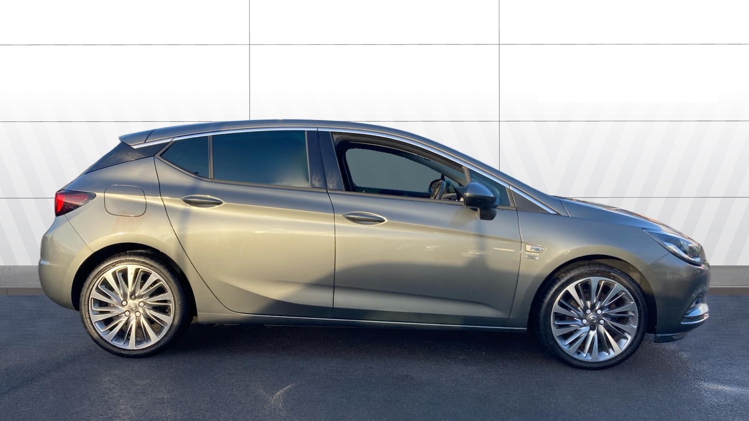 Used Vauxhall Astra 2019 for sale - 77011868: Photo 5