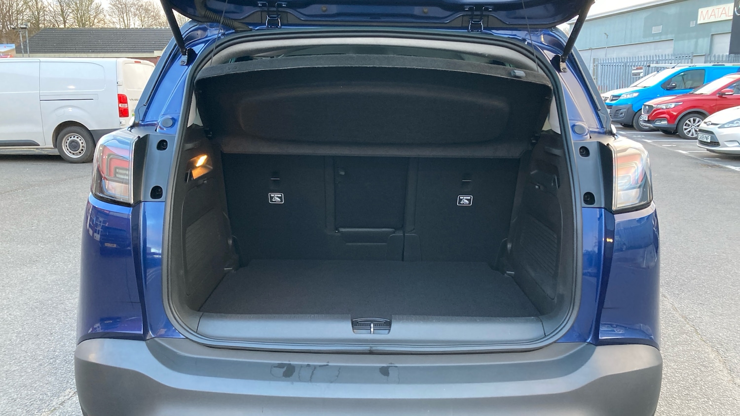 Used Vauxhall Crossland 2022 for sale - 77034228: Photo 4