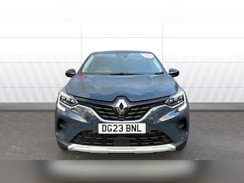 Used Renault Captur 2023 for sale - 77964774: Photo