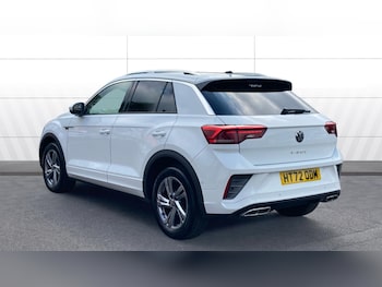 Used Volkswagen T-Roc 2023 for sale - 78420102: Photo