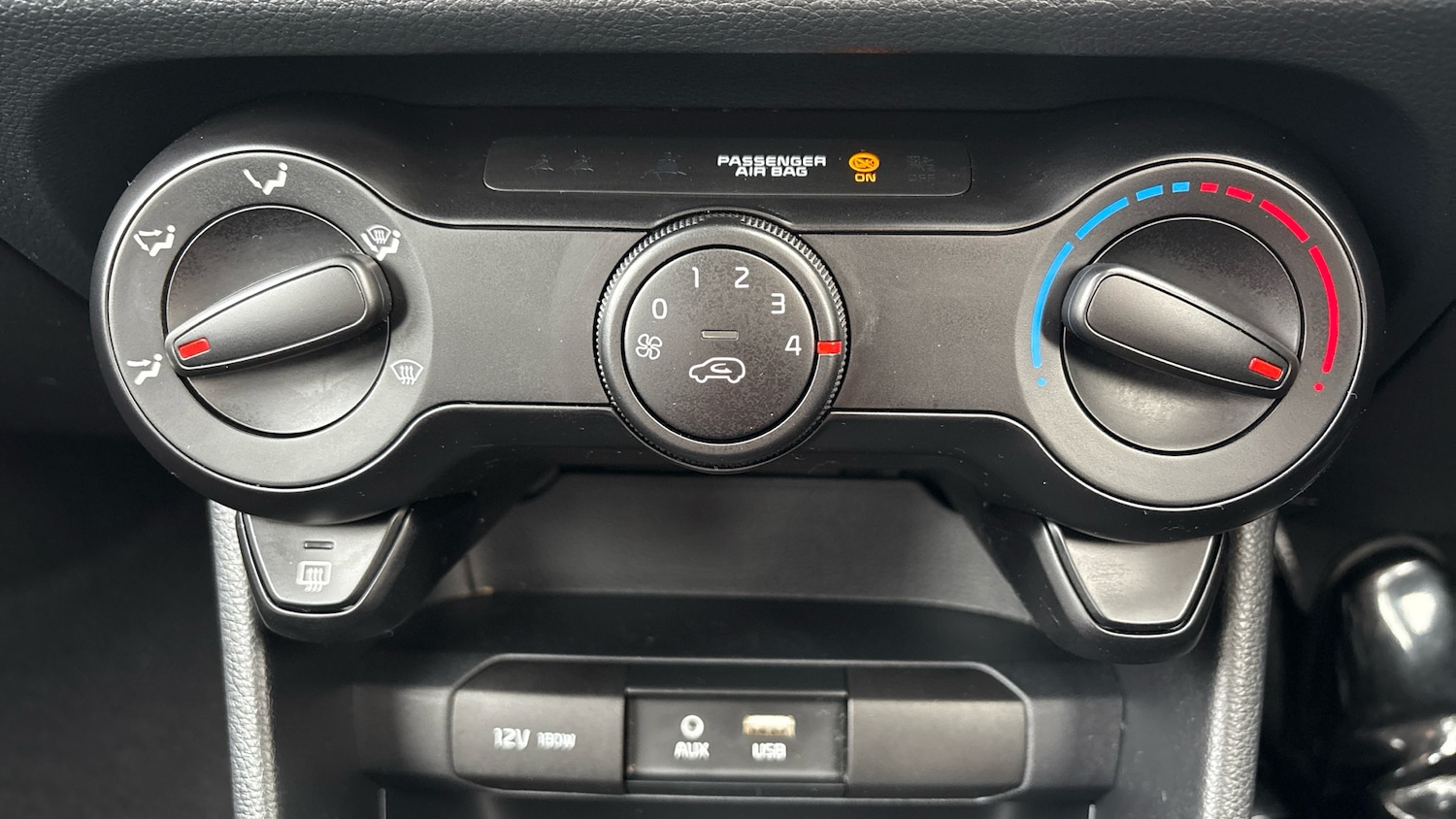 Used Kia Picanto 2020 for sale - 77196360: Photo 29